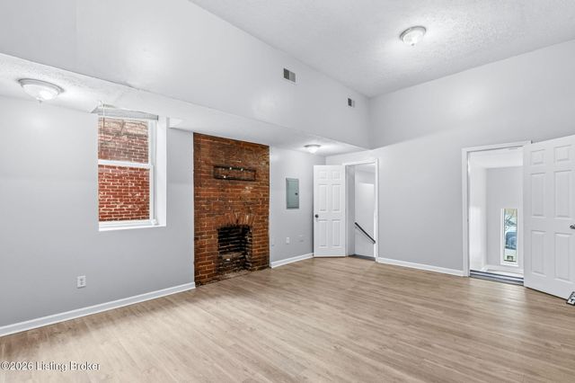 530 W Breckinridge St, Louisville, KY 40203