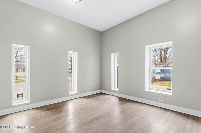 530 W Breckinridge St, Louisville, KY 40203