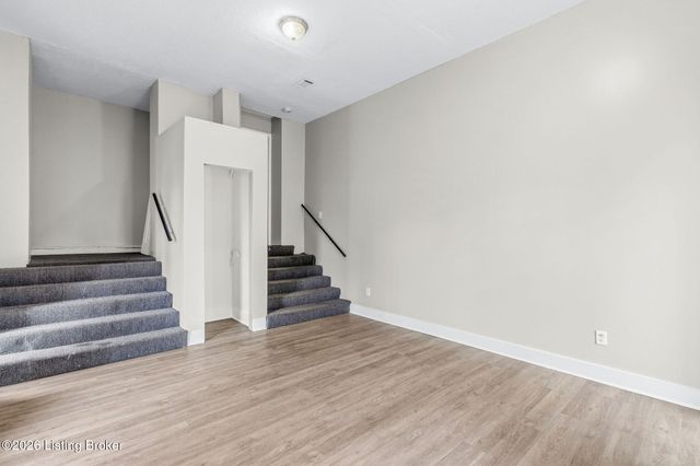 530 W Breckinridge St, Louisville, KY 40203