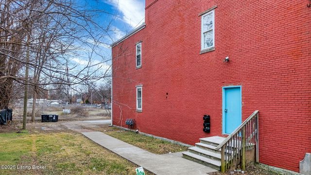 530 W Breckinridge St, Louisville, KY 40203