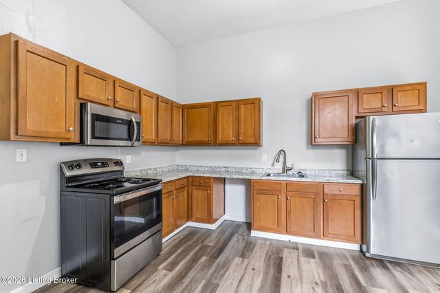 530 W Breckinridge St, Louisville, KY 40203