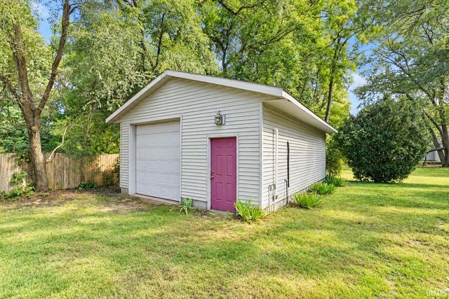 52960 Hastings Street, South Bend, IN 46637