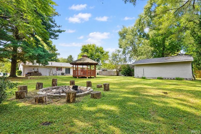 52960 Hastings Street, South Bend, IN 46637