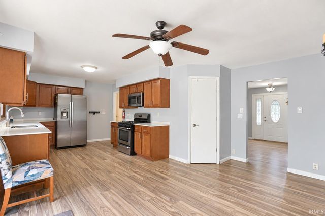 52960 Hastings Street, South Bend, IN 46637