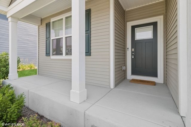 6813 Cobble Springs Lane, Wonder Lake, IL 60097