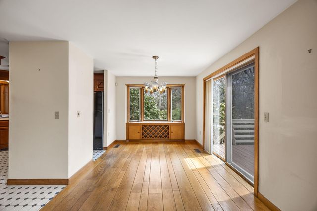 2 Hibbs Lane, West Falmouth, MA 02540