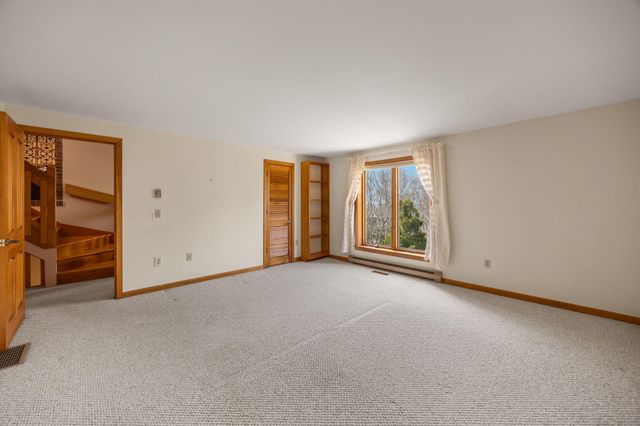 2 Hibbs Lane, West Falmouth, MA 02540