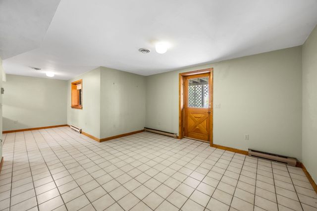 2 Hibbs Lane, West Falmouth, MA 02540