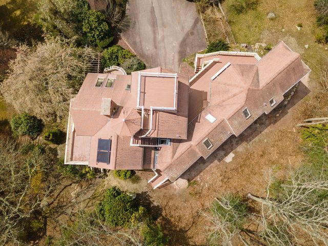 2 Hibbs Lane, West Falmouth, MA 02540