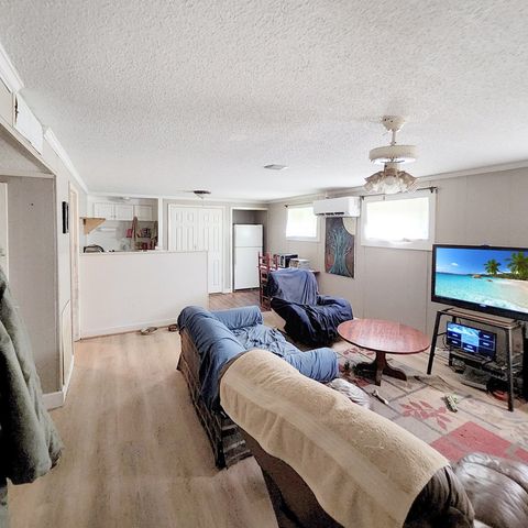 1201 Crescent Street, Summerton, SC 29148