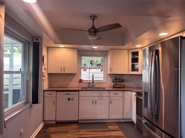 2641 CEDAR VIEW COURT, Clearwater, FL 33761