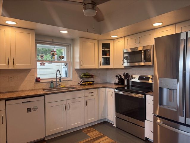 2641 CEDAR VIEW COURT, Clearwater, FL 33761