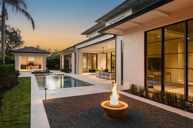 550 PALMER AVENUE, Winter Park, FL 32789