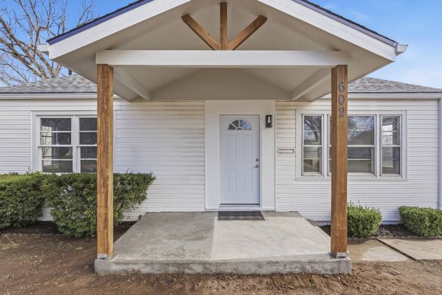 602 N Sheridan St, Wichita, KS 67203