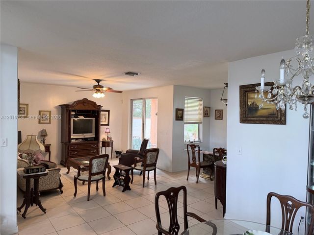 10824 NW 51st Ln, Doral, FL 33178