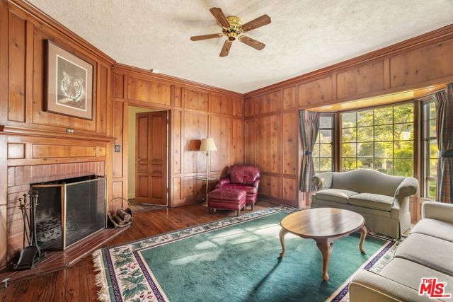 3734 Longridge Avenue, Sherman Oaks, CA 91423