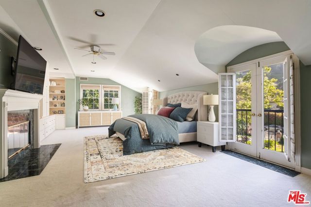 3734 Longridge Avenue, Sherman Oaks, CA 91423