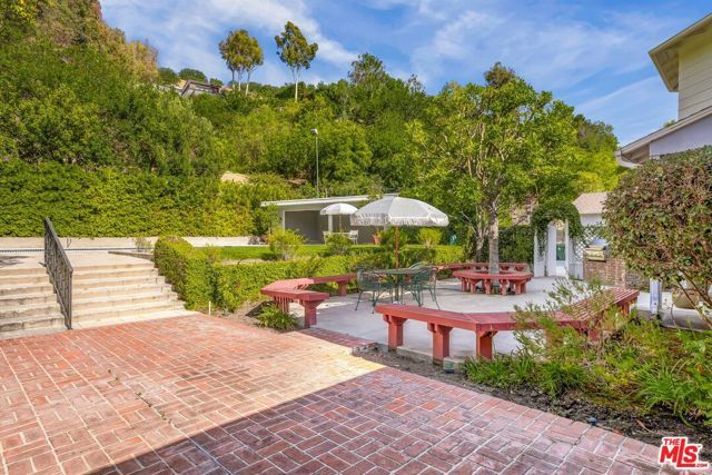 3734 Longridge Avenue, Sherman Oaks, CA 91423