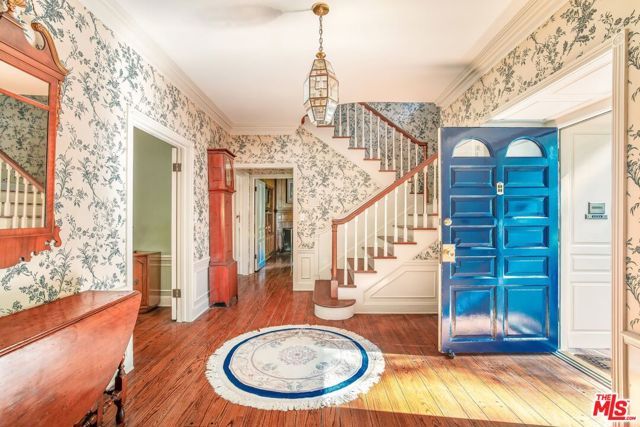 3734 Longridge Avenue, Sherman Oaks, CA 91423