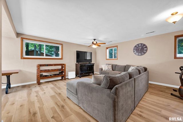 474 WILDWOOD Drive, Groveland, IL 61535