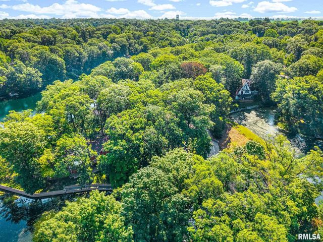 474 WILDWOOD Drive, Groveland, IL 61535
