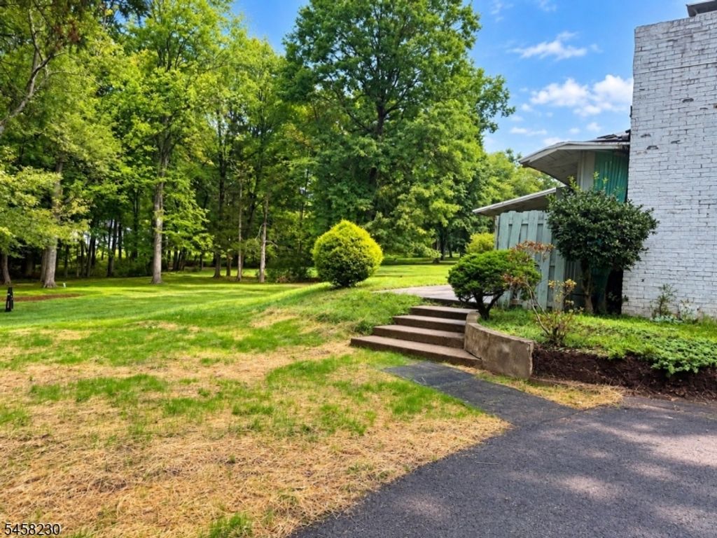 467 Bayberry Rd, Bridgewater Twp., NJ 08807 — photo 4
