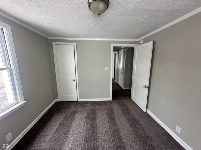 2415 E 9th Street, Anderson, IN 46012