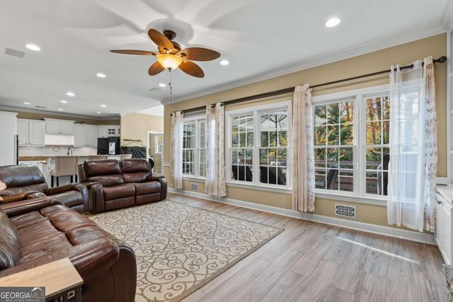 811 Millvale Place, Lawrenceville, GA 30044