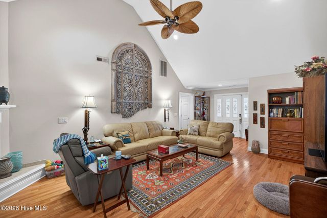 4411 Regent Drive, Wilmington, NC 28412