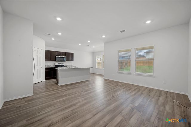 237 Poplin Lane, Troy, TX 76579