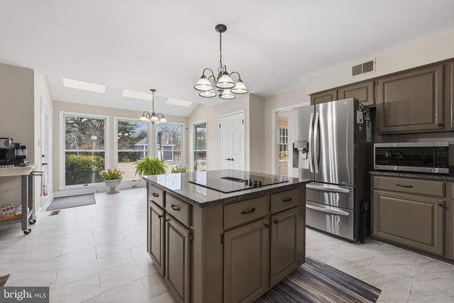 22340 FLINTRIDGE DR, Brookeville, MD 20833