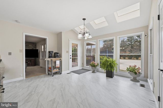 22340 FLINTRIDGE DR, Brookeville, MD 20833