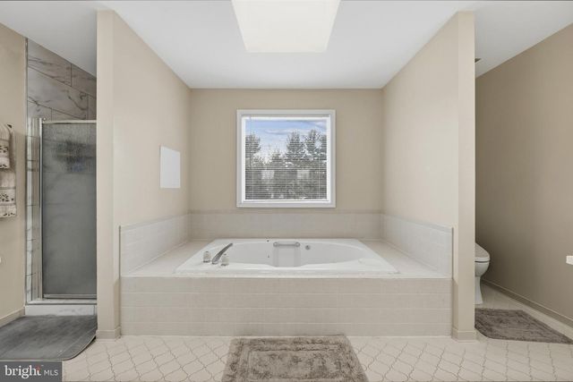 22340 FLINTRIDGE DR, Brookeville, MD 20833