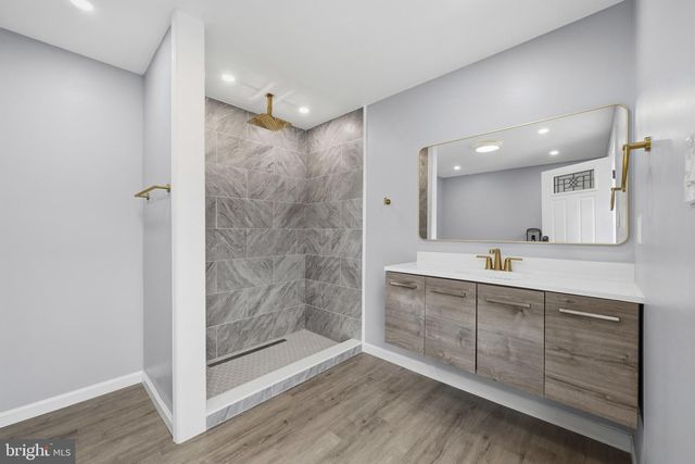 22340 FLINTRIDGE DR, Brookeville, MD 20833