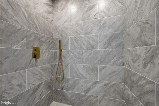 22340 FLINTRIDGE DR, Brookeville, MD 20833