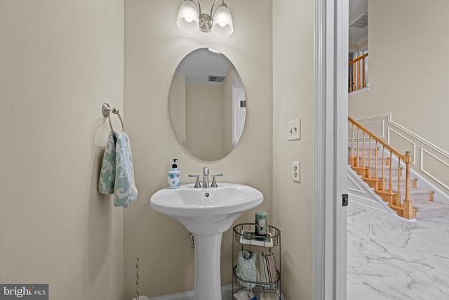 22340 FLINTRIDGE DR, Brookeville, MD 20833