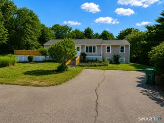 35 Rixtown Road, Griswold, CT 06351