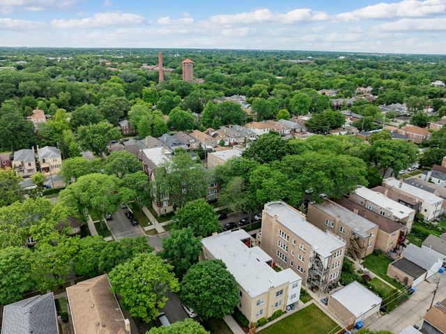 5706 N Saint Louis Avenue, Chicago, IL 60659