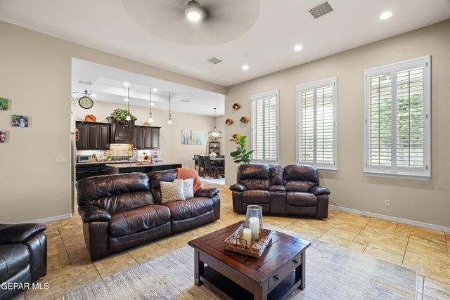 3821 TIERRA CHISUM Drive, El Paso, TX 79938