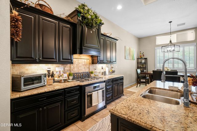 3821 TIERRA CHISUM Drive, El Paso, TX 79938
