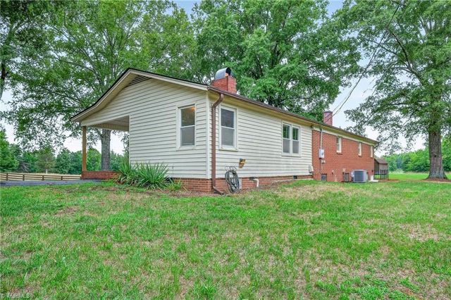 1401 Walnut Street, Reidsville, NC 27320