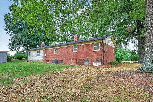 1401 Walnut Street, Reidsville, NC 27320