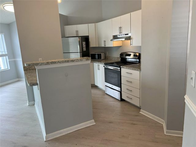 2568 WOODGATE BOULEVARD 206, Orlando, FL 32822