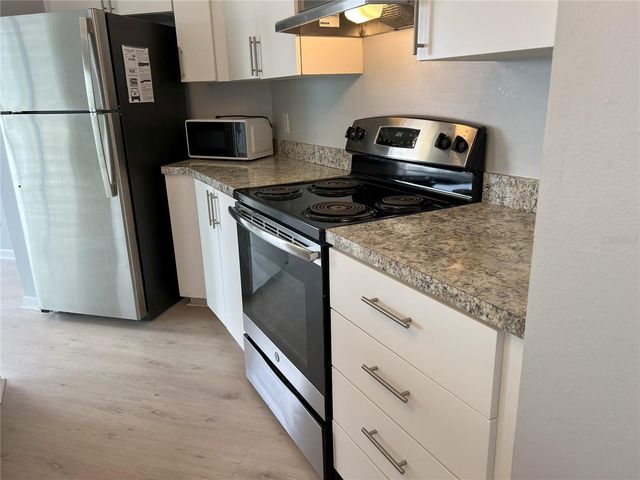 2568 WOODGATE BOULEVARD 206, Orlando, FL 32822