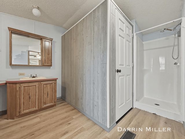 84 Maple Court, Muskegon Twp, MI 49445