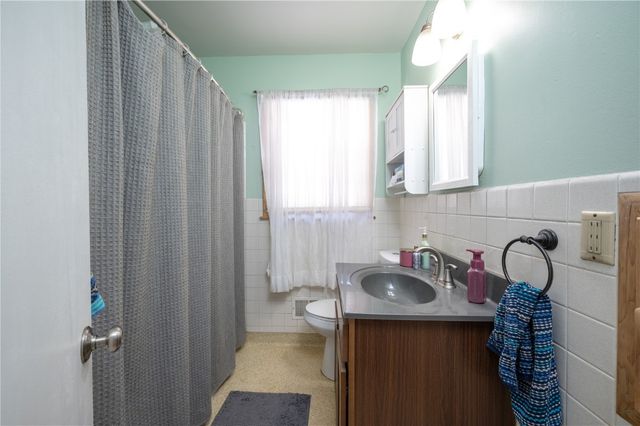 905 Knollcrest, Marion, IA 52302