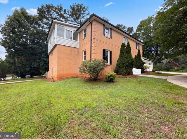 211 Blake Street, Lawrenceville, GA 30046