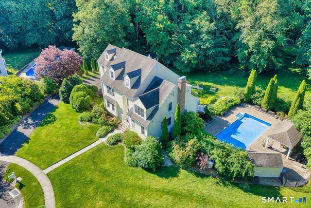 65 Arrowwood Place, Stratford, CT 06614