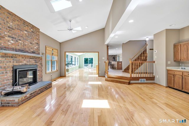 65 Arrowwood Place, Stratford, CT 06614