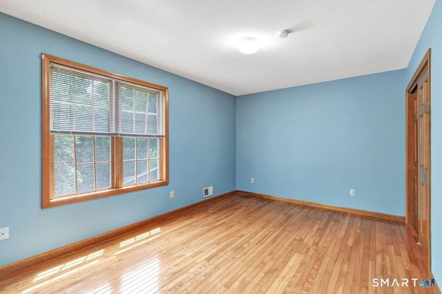 65 Arrowwood Place, Stratford, CT 06614